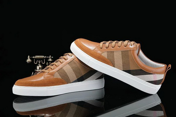 Burberry Fashion Men Sneakers--021